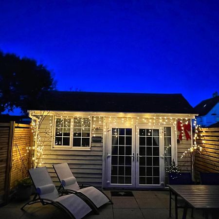Seaside Cabin Retreat In Hayling Island South Hayling Eksteriør bilde