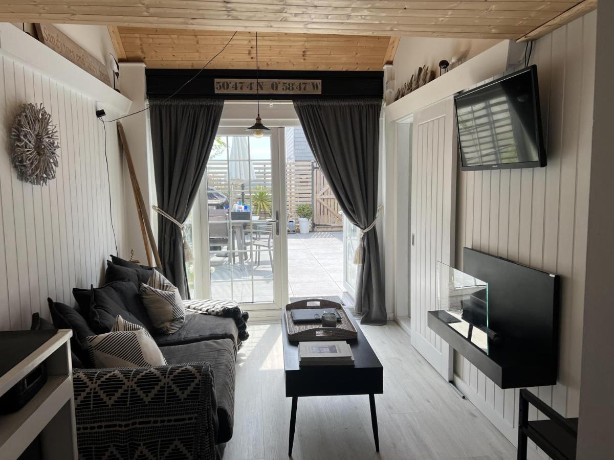 Seaside Cabin Retreat In Hayling Island South Hayling Eksteriør bilde