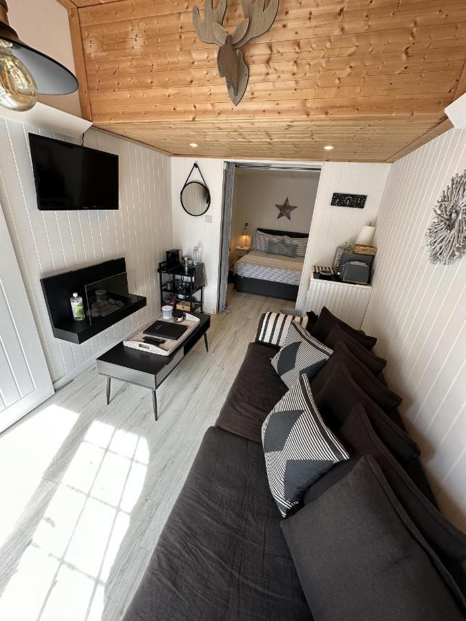 Seaside Cabin Retreat In Hayling Island South Hayling Eksteriør bilde